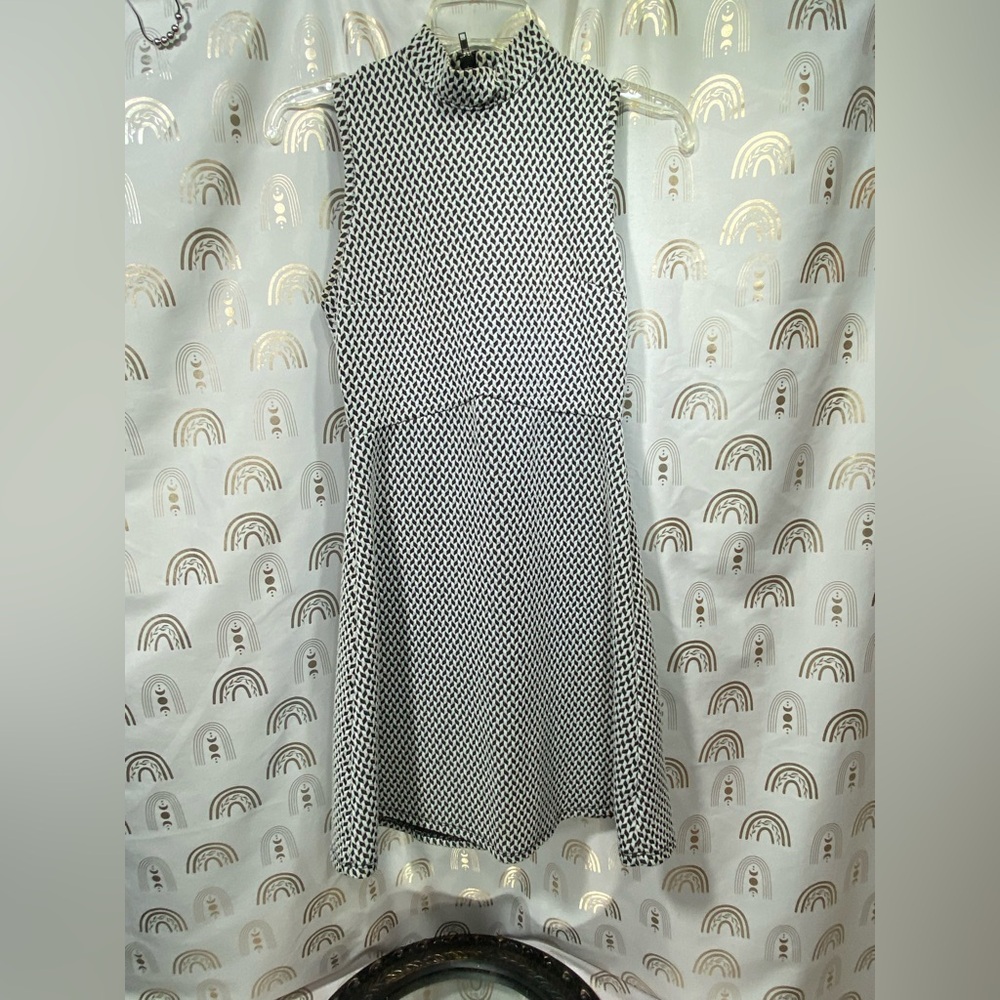 Charlotte Russe Monochrome Patterned Midi Dress